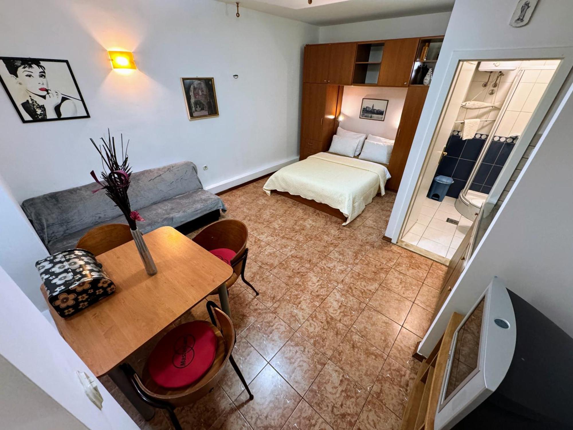 Grgur Studio Apartments سبليت المظهر الخارجي الصورة